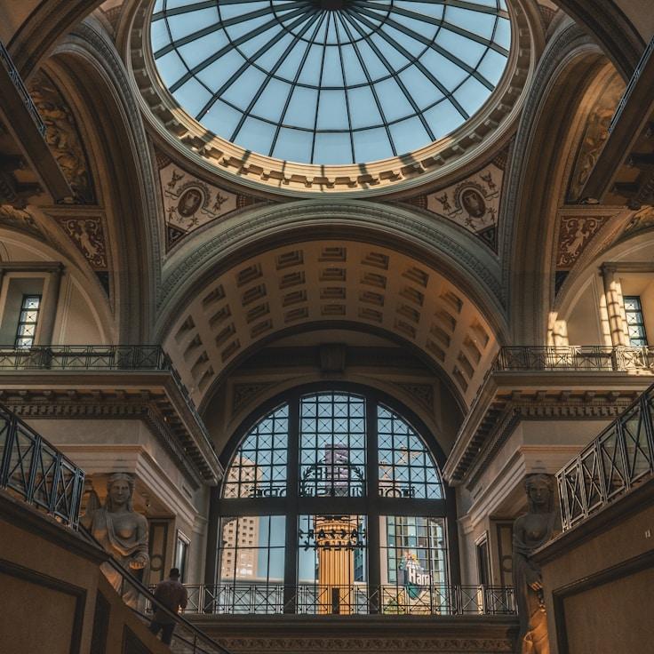 Dining out as an expat family in United Kingdom